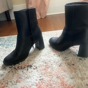 Black Women's Ankle Boots
